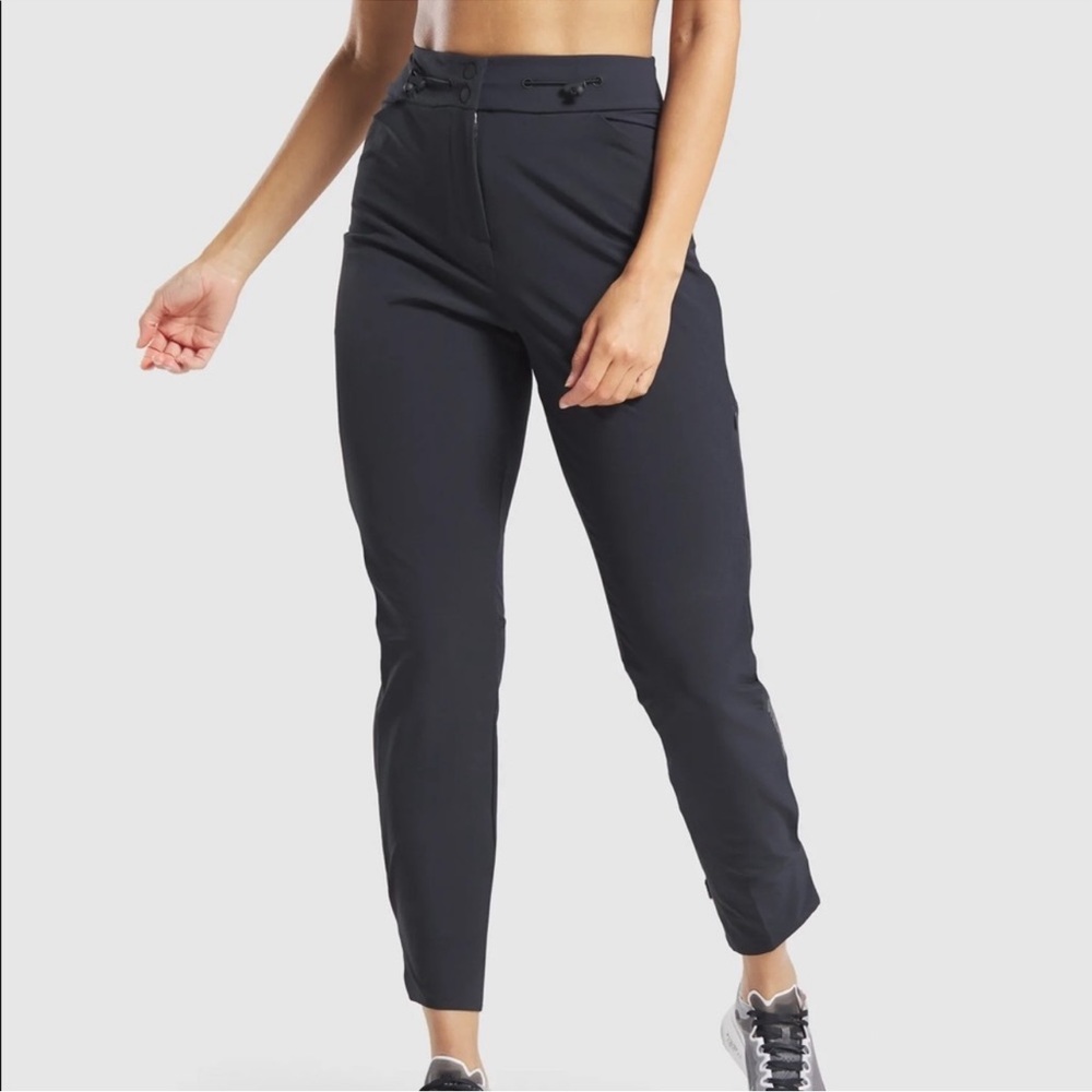 Gymshark Venture Joggers